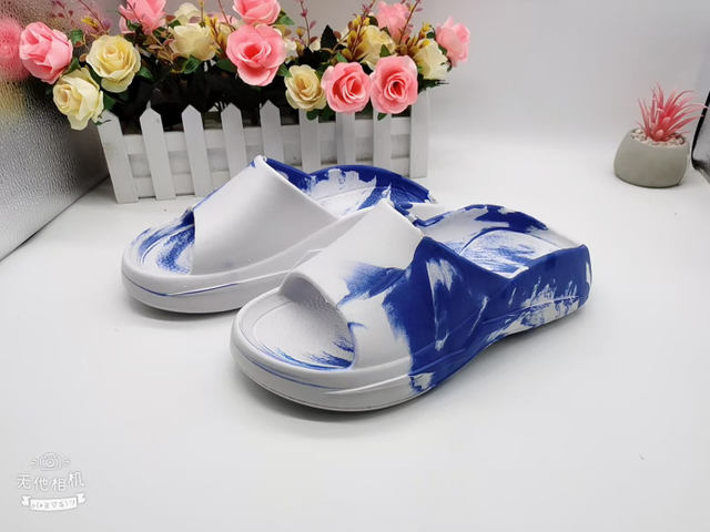 Eva Sandals