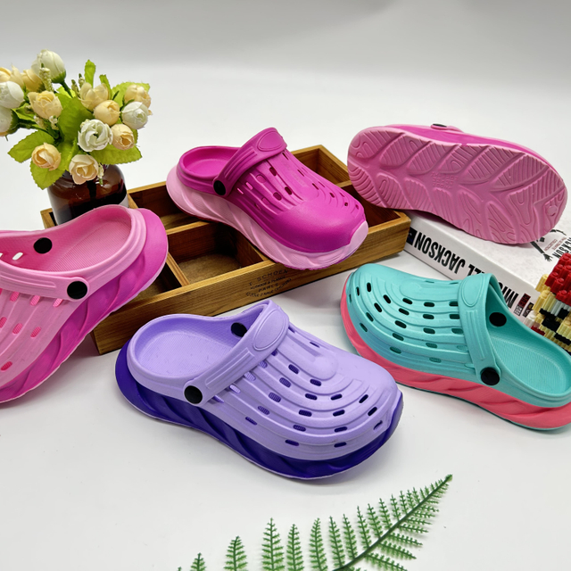 Ladies Garden Clogs Slip On Womens And Mens Slipper