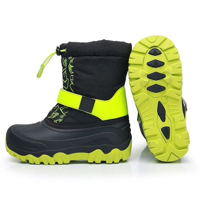 SNOW BOOT