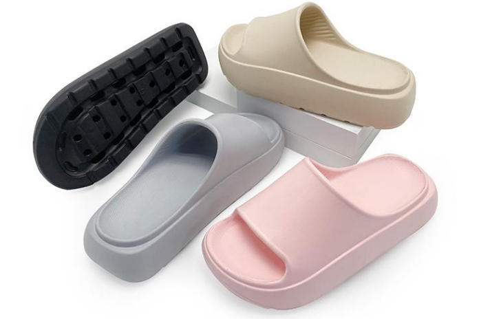 EVA CLOGS